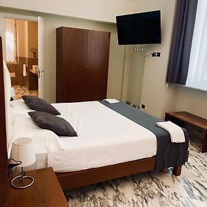 Camera standard con letto king size